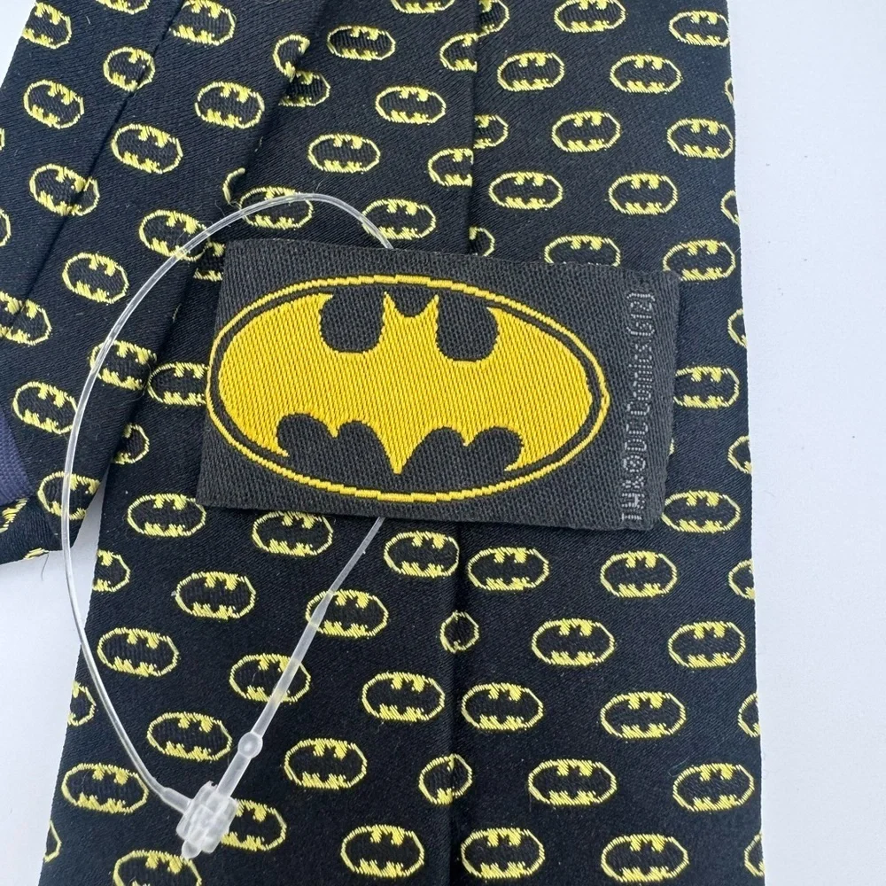 Batman Logo Boys 100% silk adjustable neck tie Black Yellow formal outfit